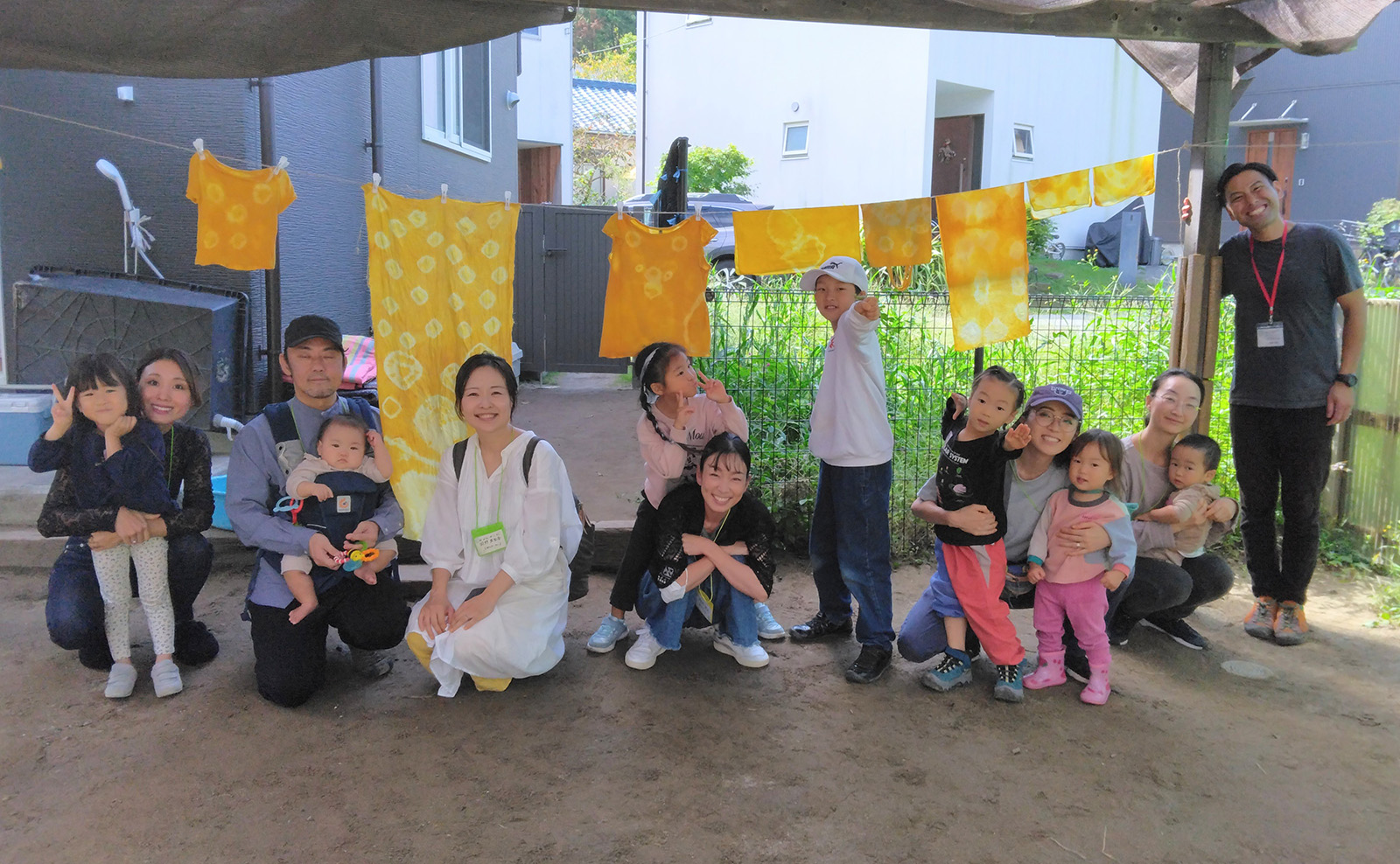 土曜日のファミリーデー自然に触れて親子で遊びます